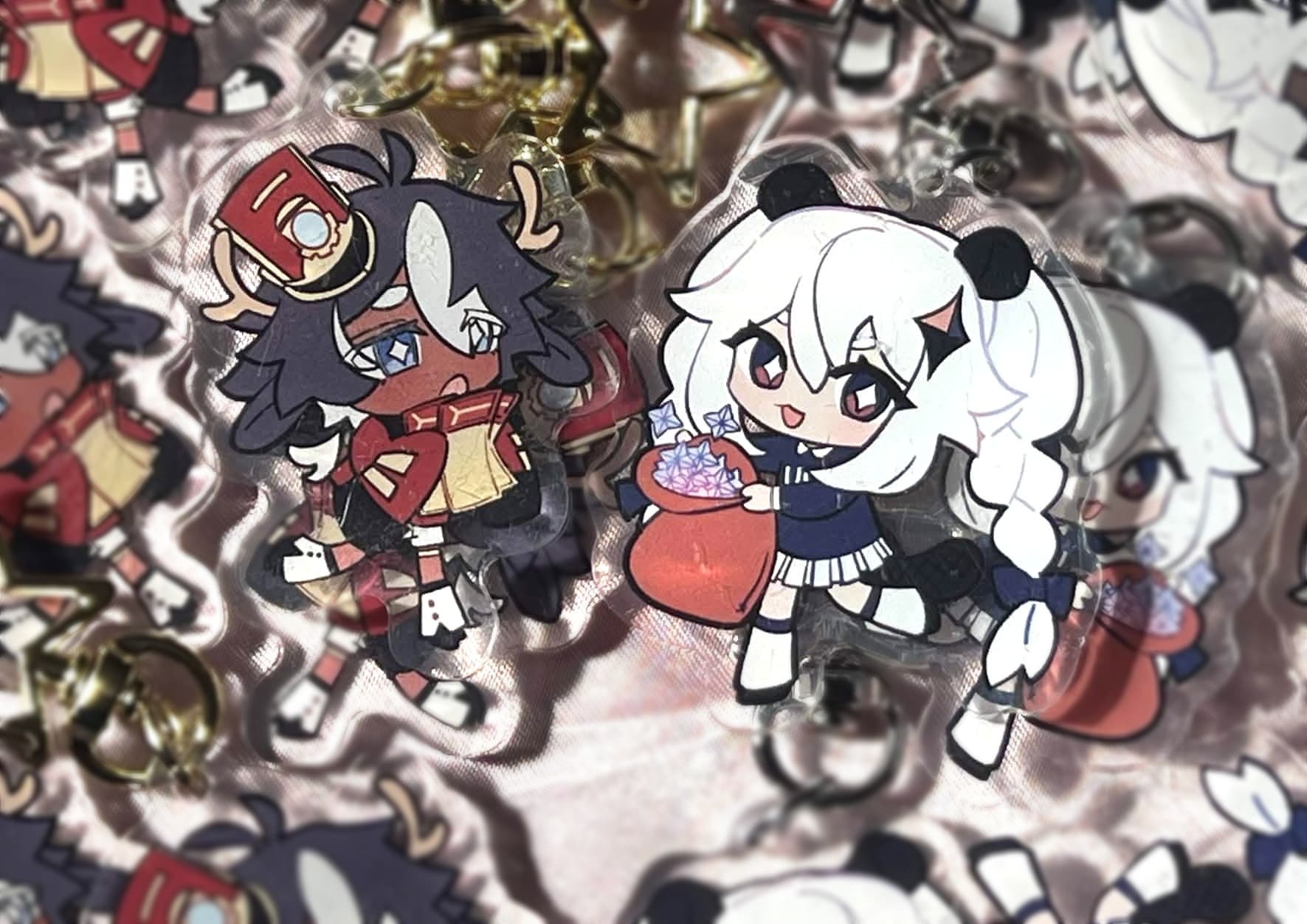 hoyomon and hoyopom serving looks.