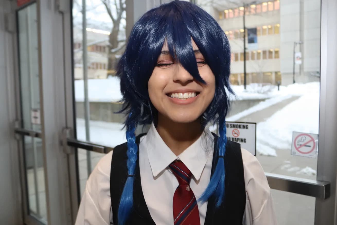 Hoyo Club founder. Killed 3 people to make this convention happen.